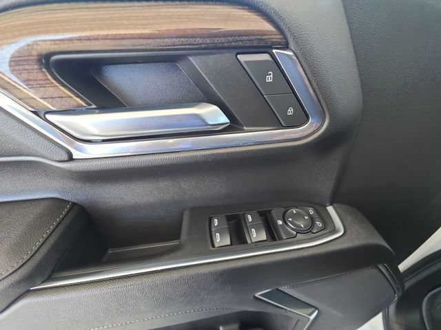 Used 2023 Chevrolet Silverado 1500 LT AWD/4WD image 22