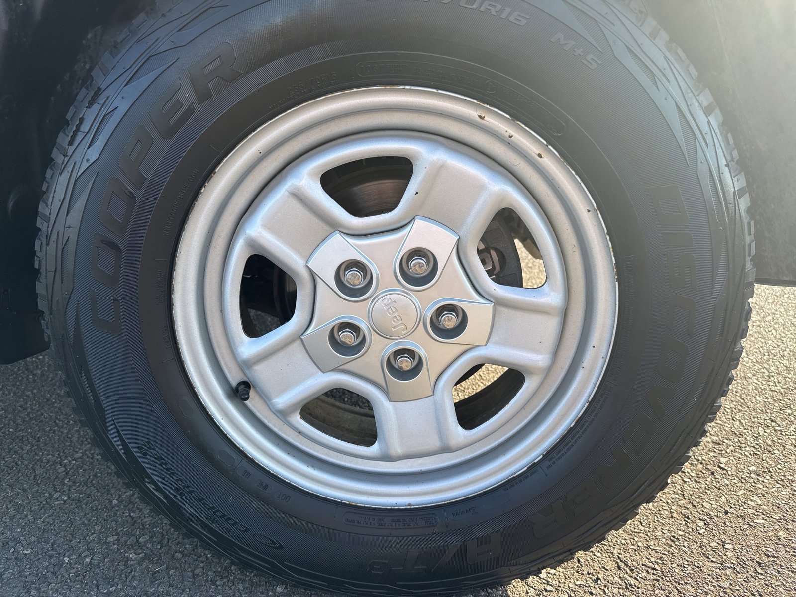 Used 2016 Jeep Patriot Sport w/ Power Value Group image 21