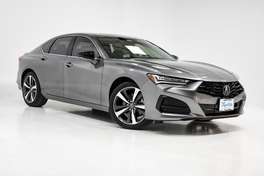 Used 2025 Acura TLX w/ Technology Package image 4