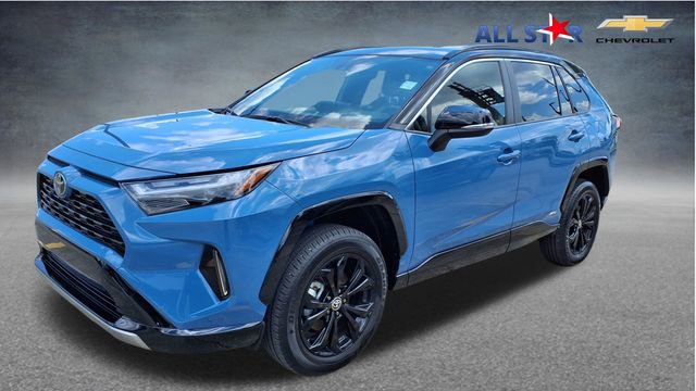 Used 2025 Toyota RAV4 XSE AWD/4WD image 1