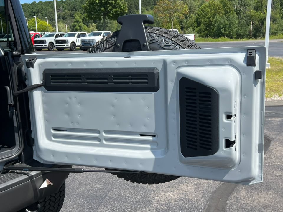 Used 2026 Ford Bronco Badlands w/ Sasquatch Package AWD/4WD image 35