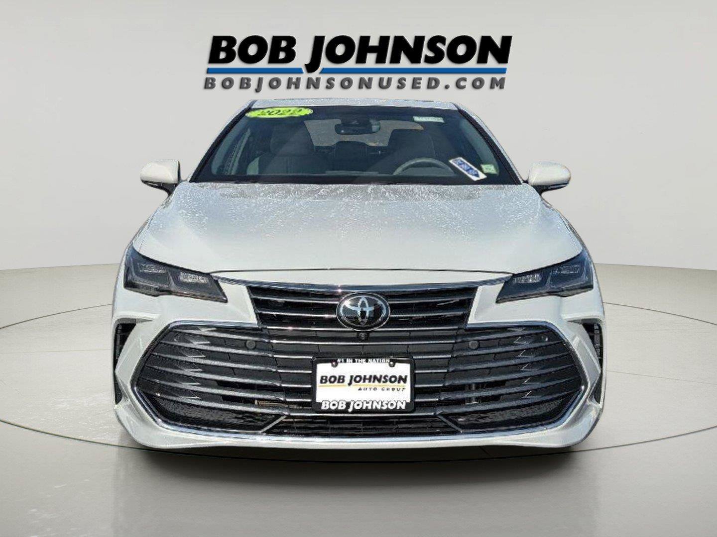 Used 2022 Toyota Avalon Limited w/ Advanced Safety Package FWD image 2