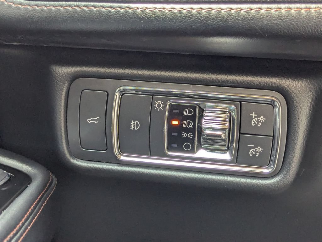 Used 2020 Lincoln Aviator Reserve w/ Equipment Group 202A AWD/4WD image 13