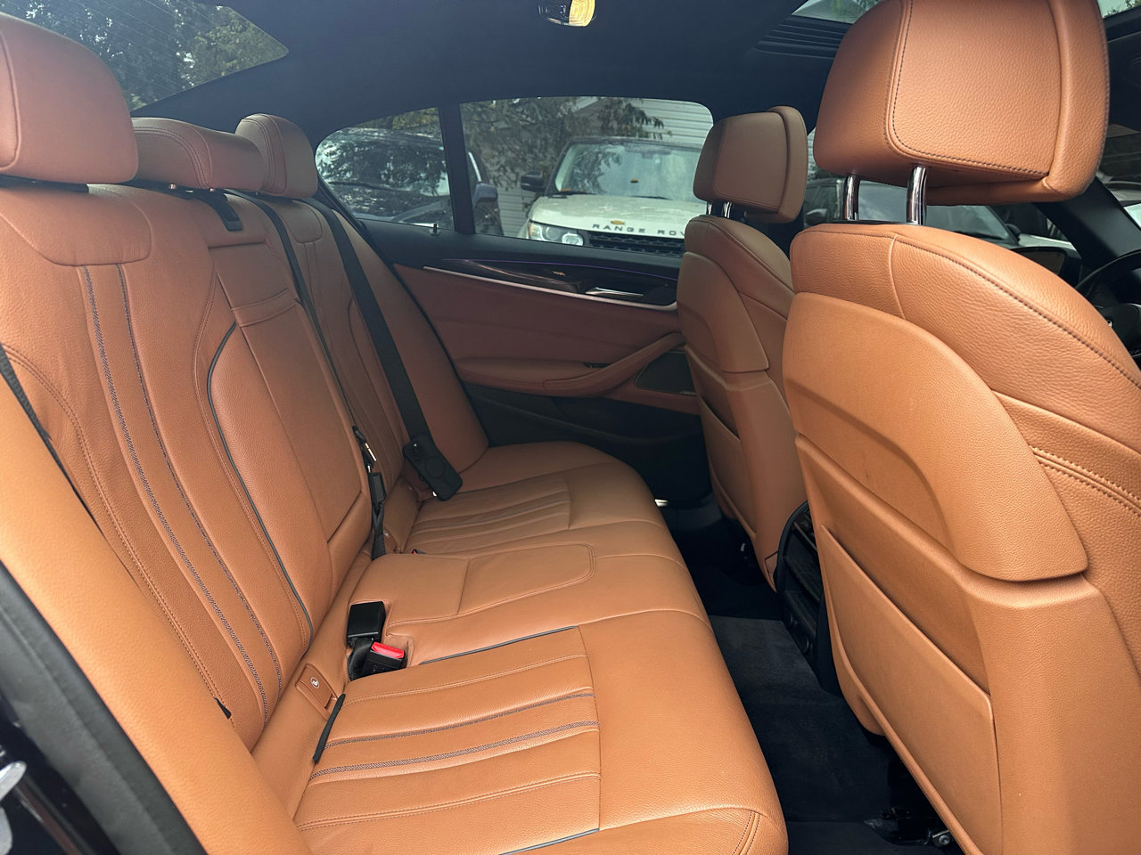 Used 2019 BMW 530i w/ M Sport Package image 18