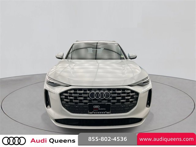 Certified 2025 Audi Q5 Premium Plus w/ Premium Plus image 2