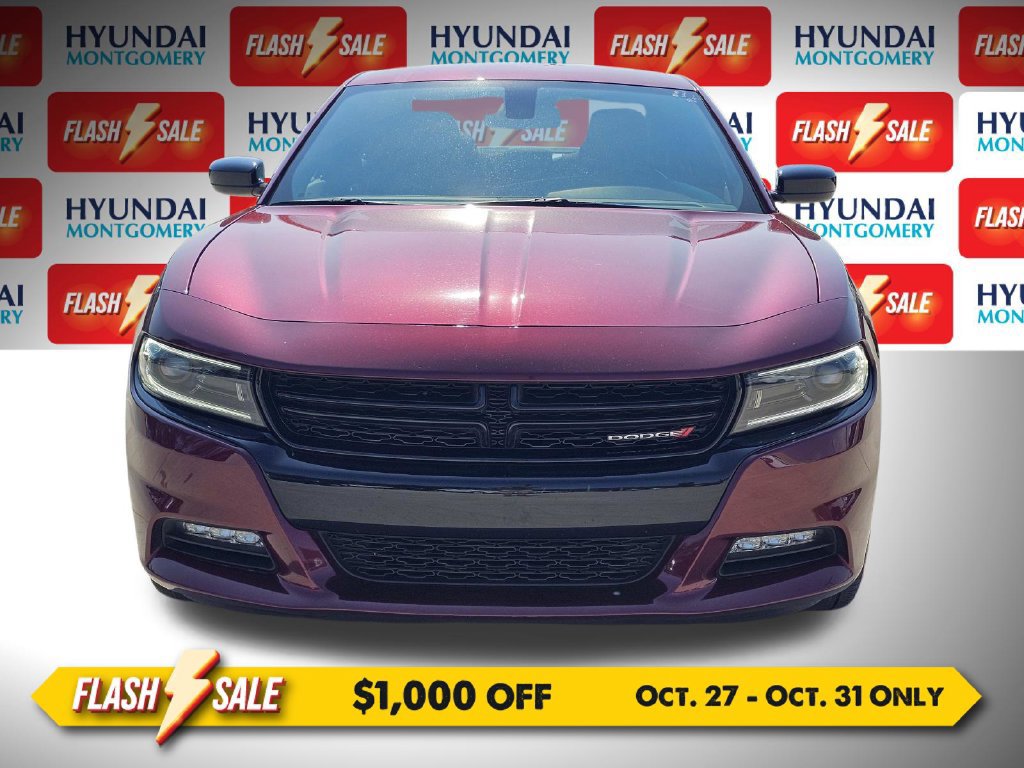 Used 2023 Dodge Charger SXT w/ Blacktop Package AWD/4WD image 2