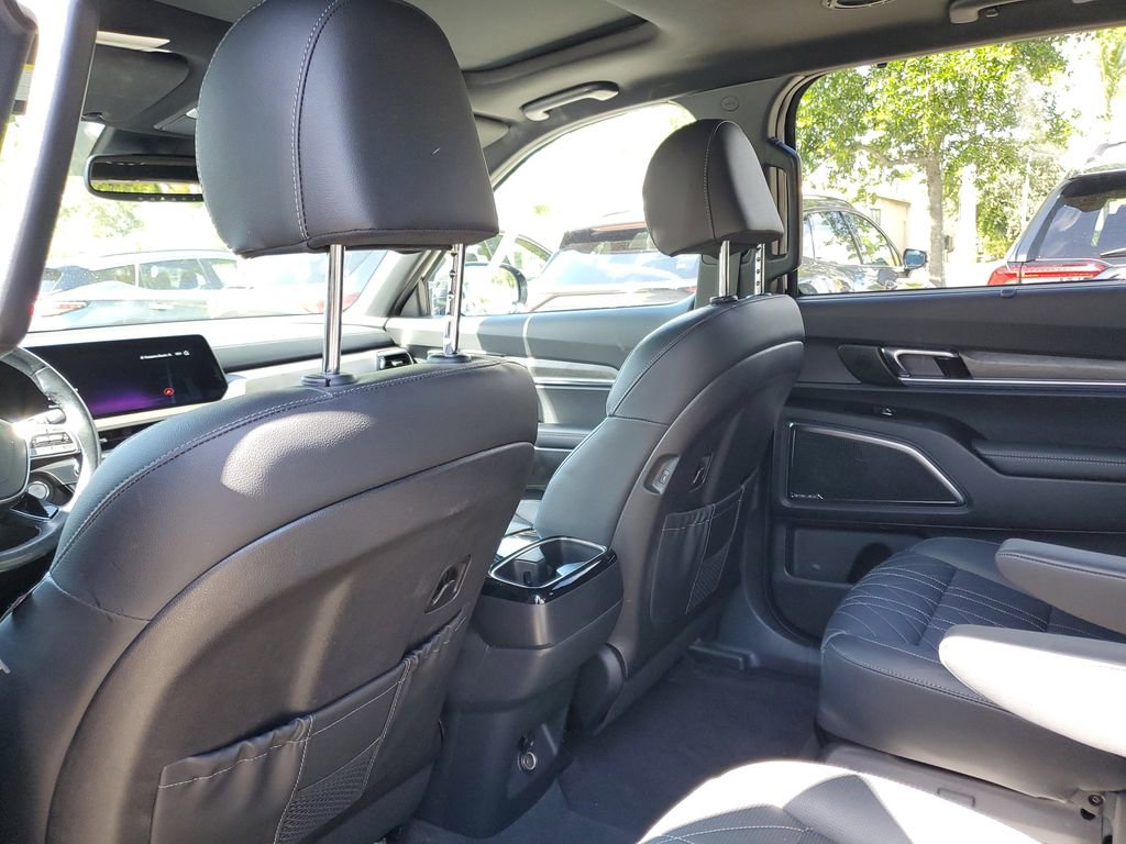 Used 2024 Kia Telluride SX X-Line image 13
