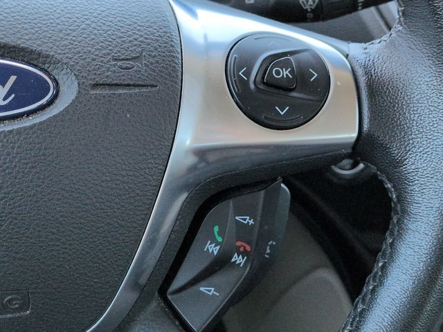 Used 2018 Ford C-MAX Titanium FWD image 26