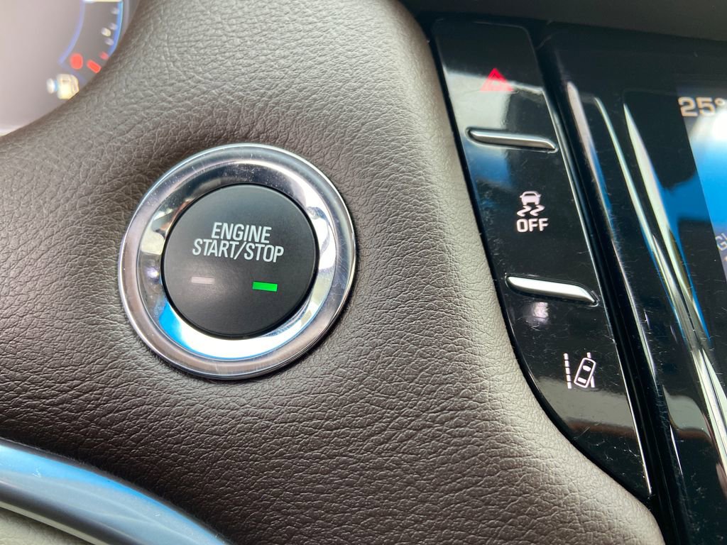 Used 2014 Cadillac XTS Premium image 32