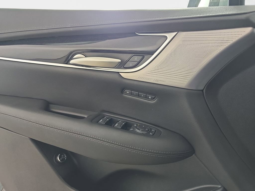 Used 2023 Cadillac XT5 Premium Luxury image 31