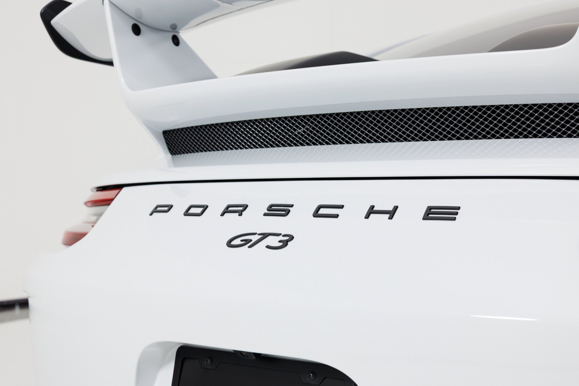 Used 2018 Porsche 911 GT3 RWD image 72