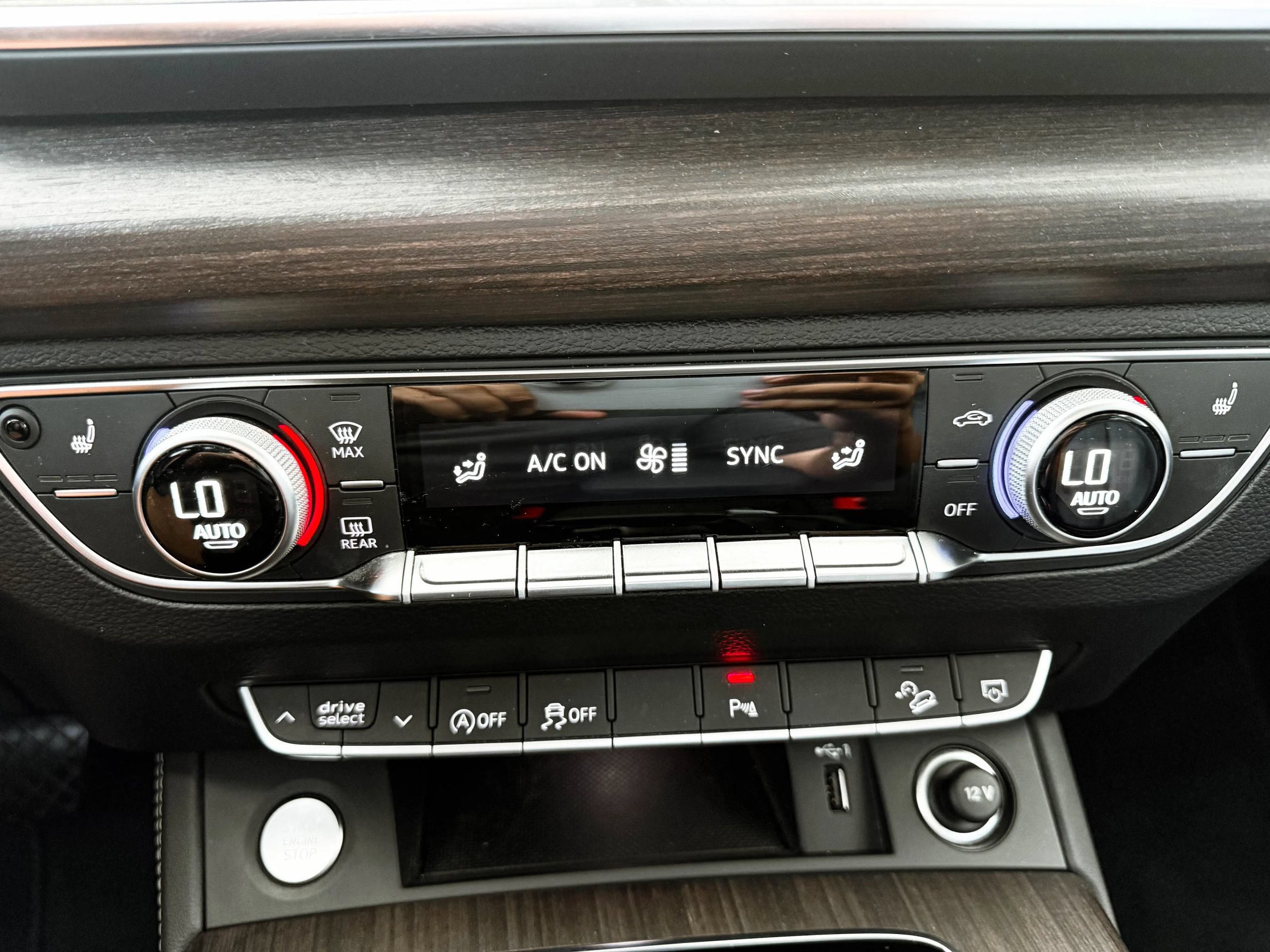 Used 2022 Audi Q5 2.0T Premium Plus AWD/4WD image 18