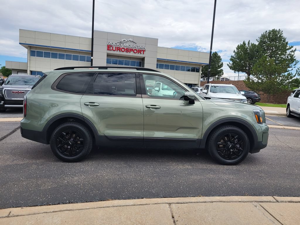 Used 2024 Kia Telluride SX Prestige X-Pro AWD/4WD image 3