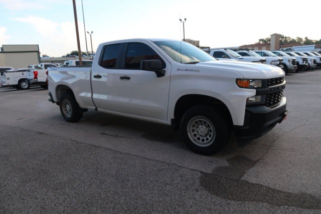 Used 2021 Chevrolet Silverado 1500 W/T w/ WT Fleet Convenience Package AWD/4WD image 3