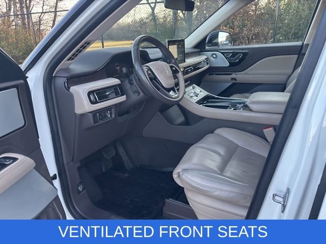 Used 2023 Lincoln Aviator Reserve w/ Equipment Group 201A AWD/4WD image 15