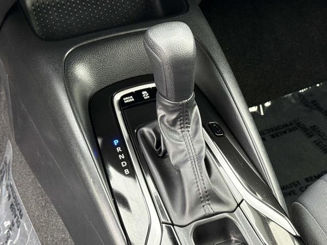 Used 2022 Toyota Corolla LE FWD image 22