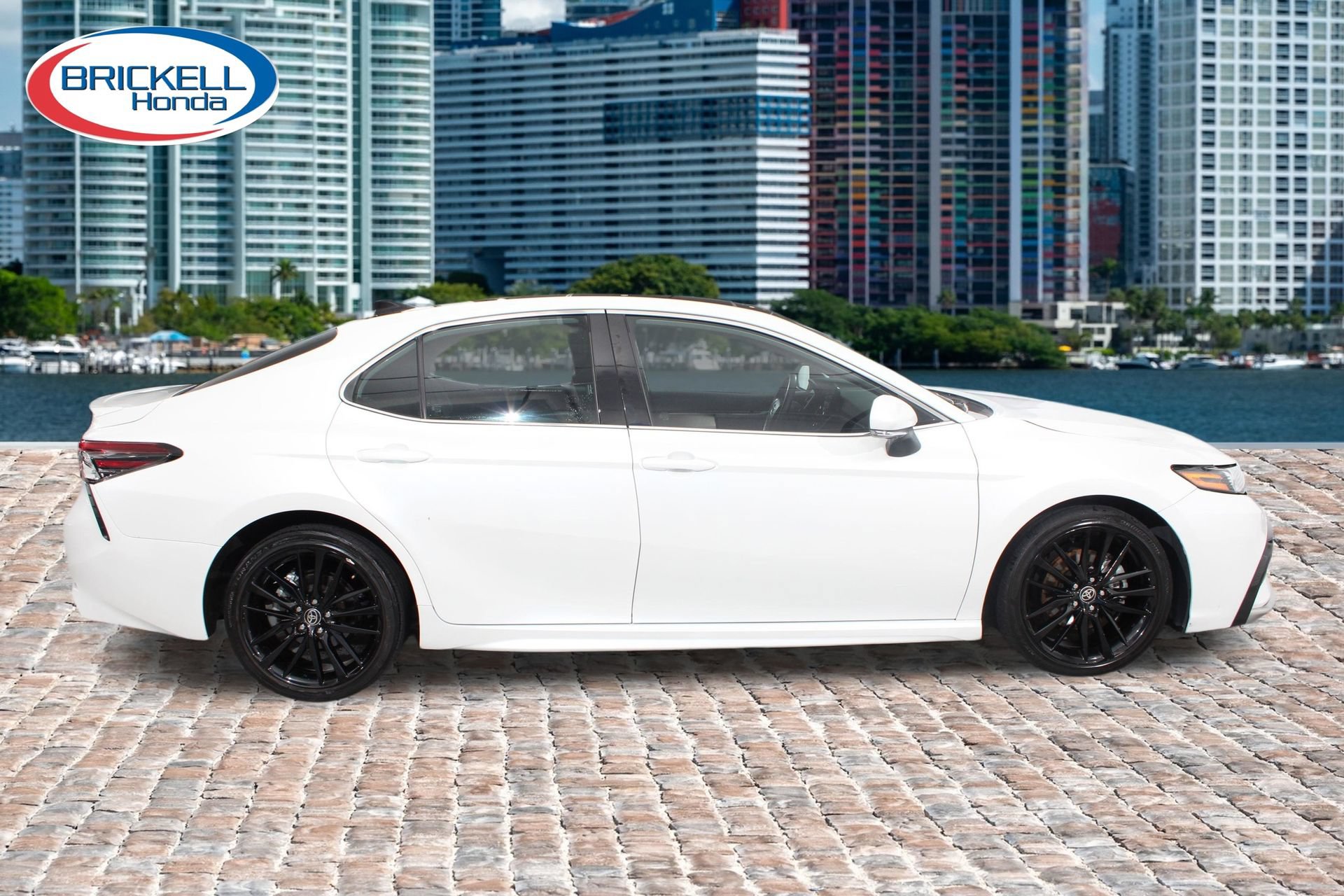Used 2024 Toyota Camry XSE w/ Driver Assist Package FWD image 5