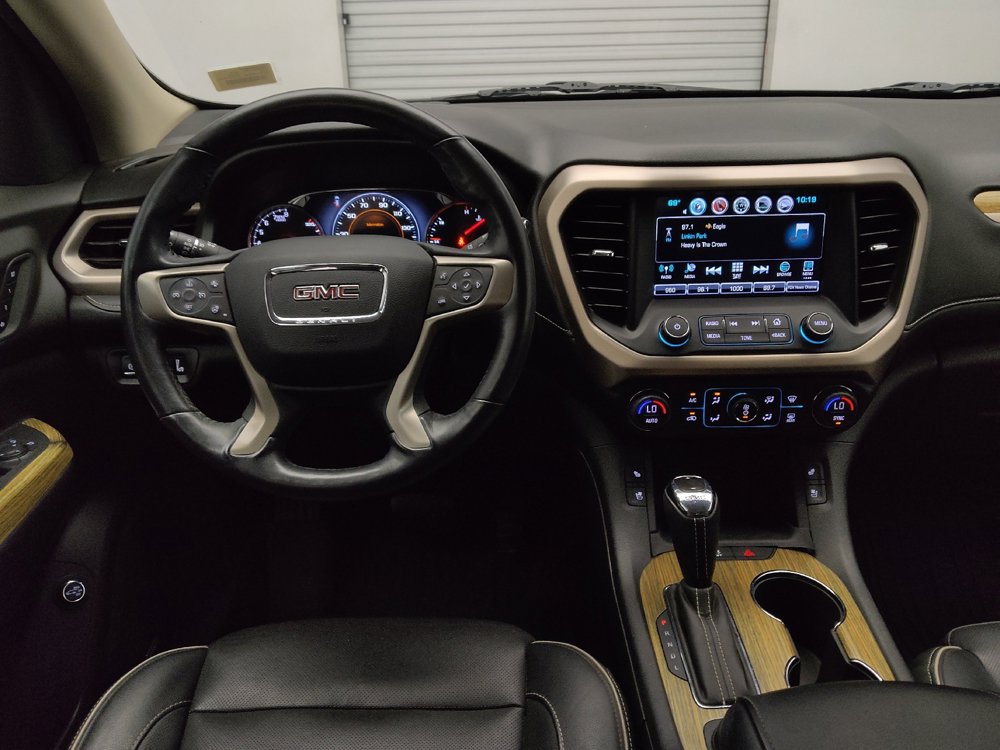 Used 2019 GMC Acadia Denali w/ Technology Package AWD/4WD image 22