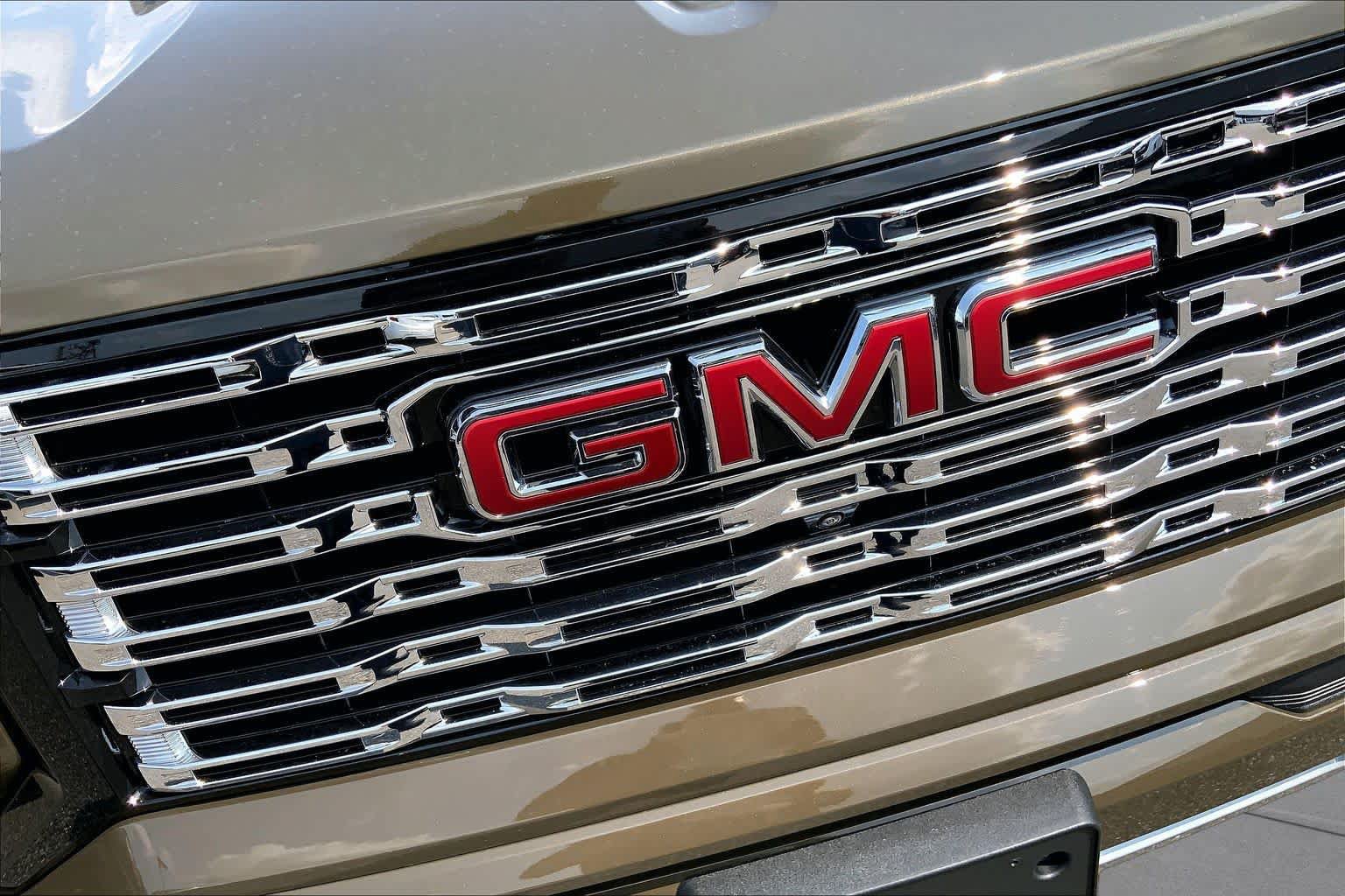 Certified 2023 GMC Canyon Denali AWD/4WD image 31