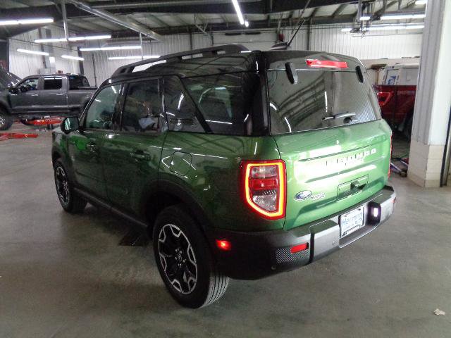 Certified 2025 Ford Bronco Sport Outer Banks w/ Outer Banks Tech Package+ AWD/4WD image 4