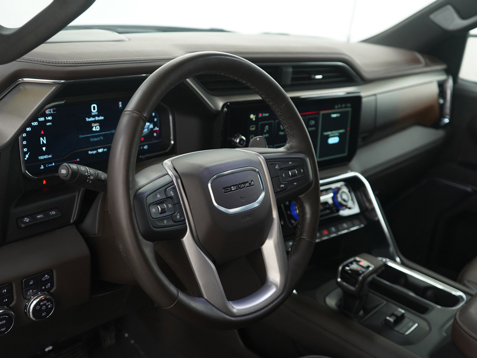 Used 2025 GMC Sierra 1500 Denali w/ Denali Reserve Package image 21