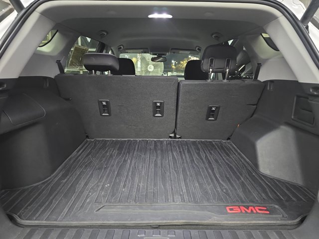 Used 2019 GMC Terrain SLE w/ Driver Convenience Package image 13