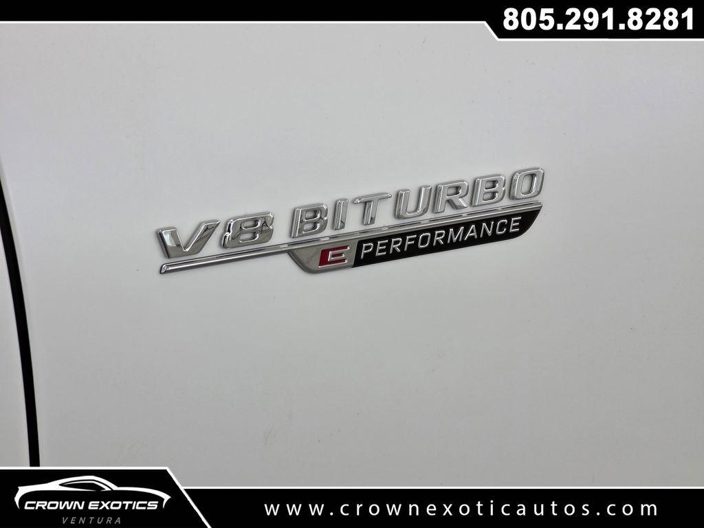 Used 2024 Mercedes-Benz S 63 AMG S w/ Carbon Fiber Exterior Package image 16