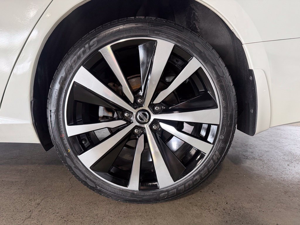 Used 2019 Nissan Altima 2.5 SR w/ SR Premium Package AWD/4WD image 27