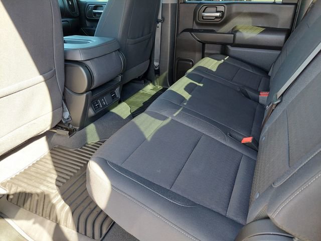 Used 2024 Chevrolet Silverado 2500 Custom w/ Custom Value Package image 32