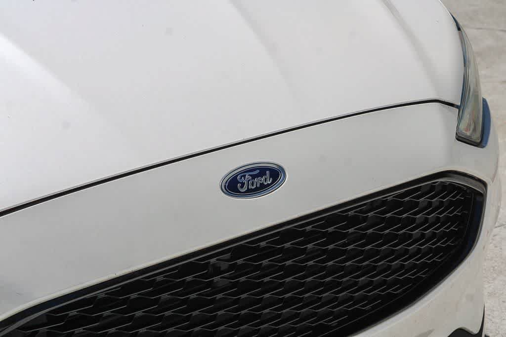 Used 2020 Ford Fusion SE w/ Equipment Group 151A FWD image 11