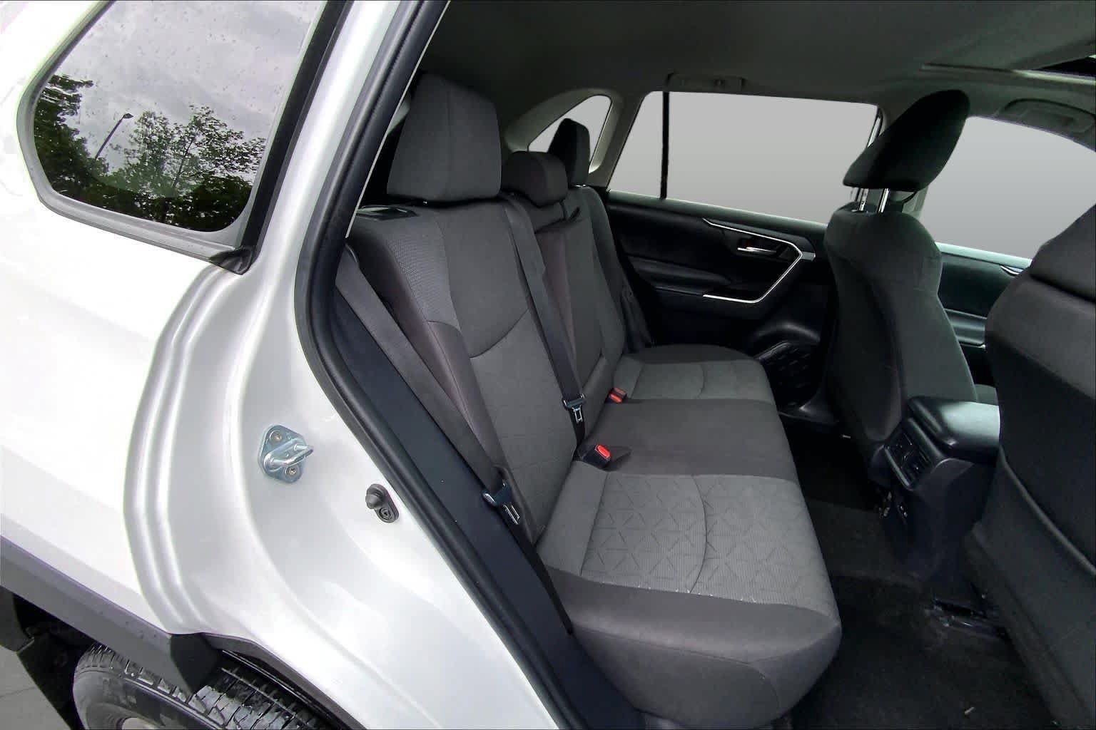 Used 2023 Toyota RAV4 XLE w/ Convenience Package AWD/4WD image 20