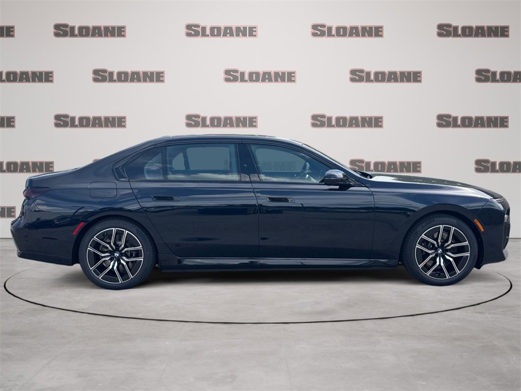New 2026 BMW 750e xDrive image 6