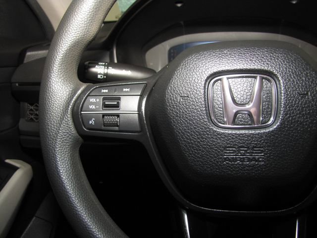 Certified 2023 Honda Accord LX image 5