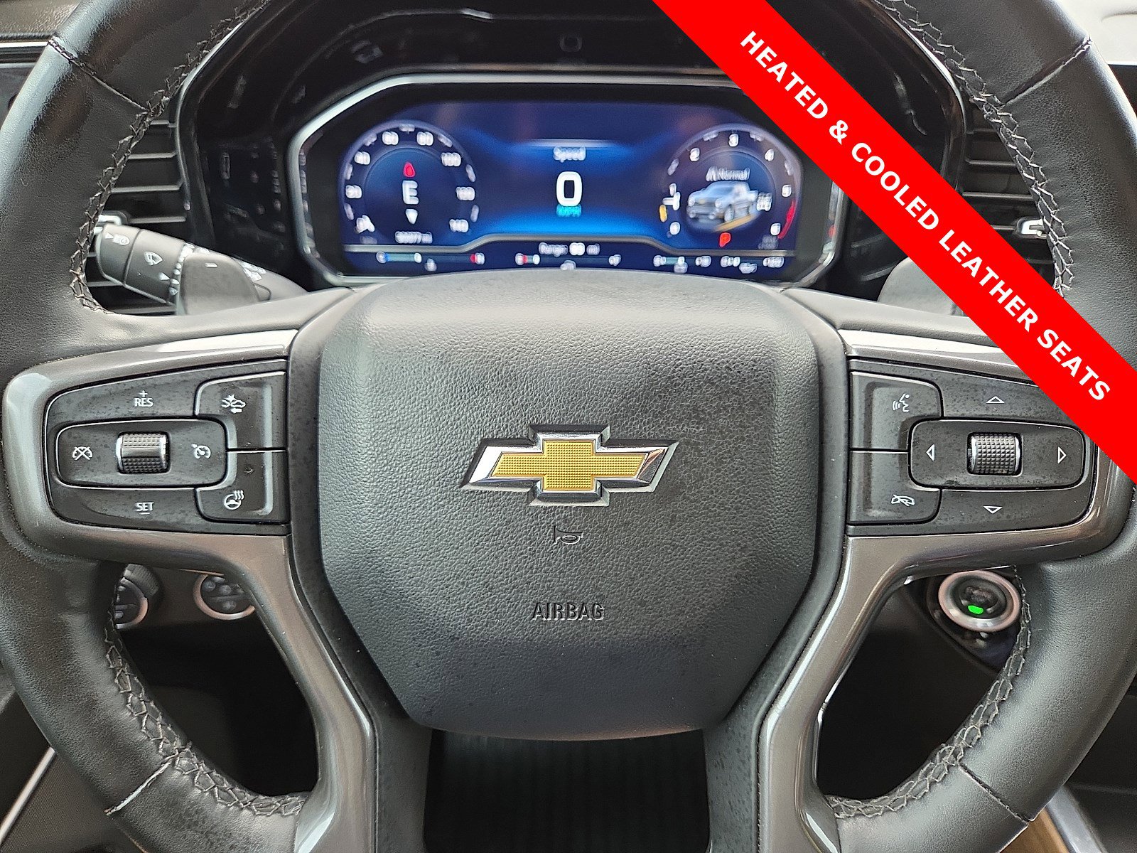 Used 2024 Chevrolet Silverado 1500 High Country w/ Technology Package AWD/4WD image 24