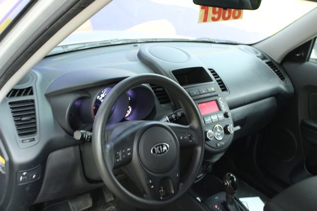 Used 2013 Kia Soul FWD image 14