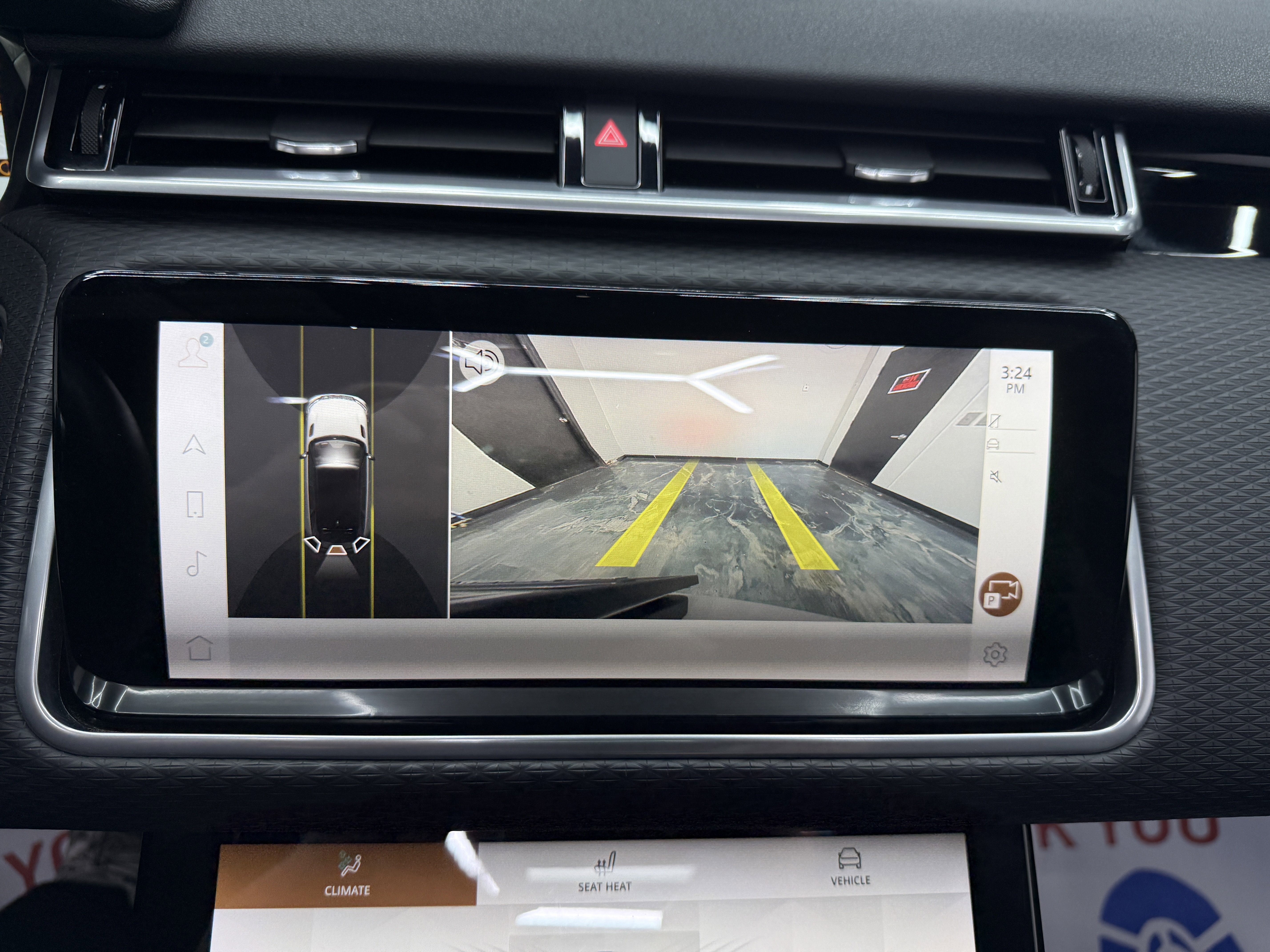 Used 2023 Land Rover Range Rover Velar R-Dynamic S image 19