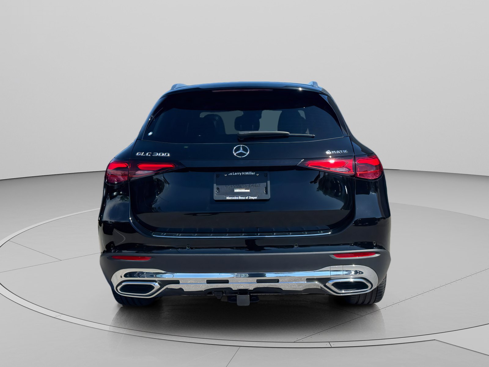 Certified 2026 Mercedes-Benz GLC 300 4MATIC image 4