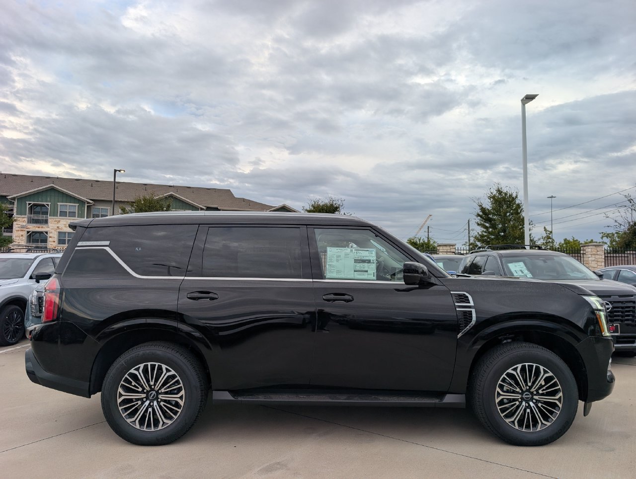 New 2027 Nissan Armada Platinum AWD/4WD image 3