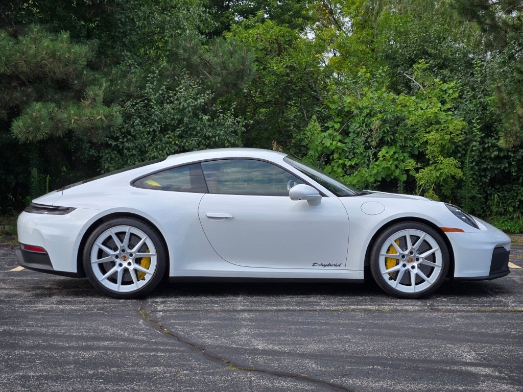Certified 2025 Porsche 911 Carrera 4 GTS image 8