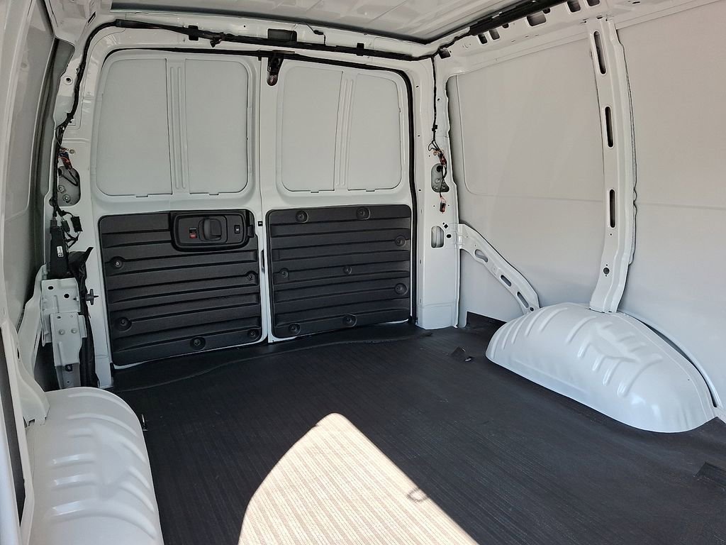 Certified 2025 Chevrolet Express 2500 w/ Driver Convenience Package image 11