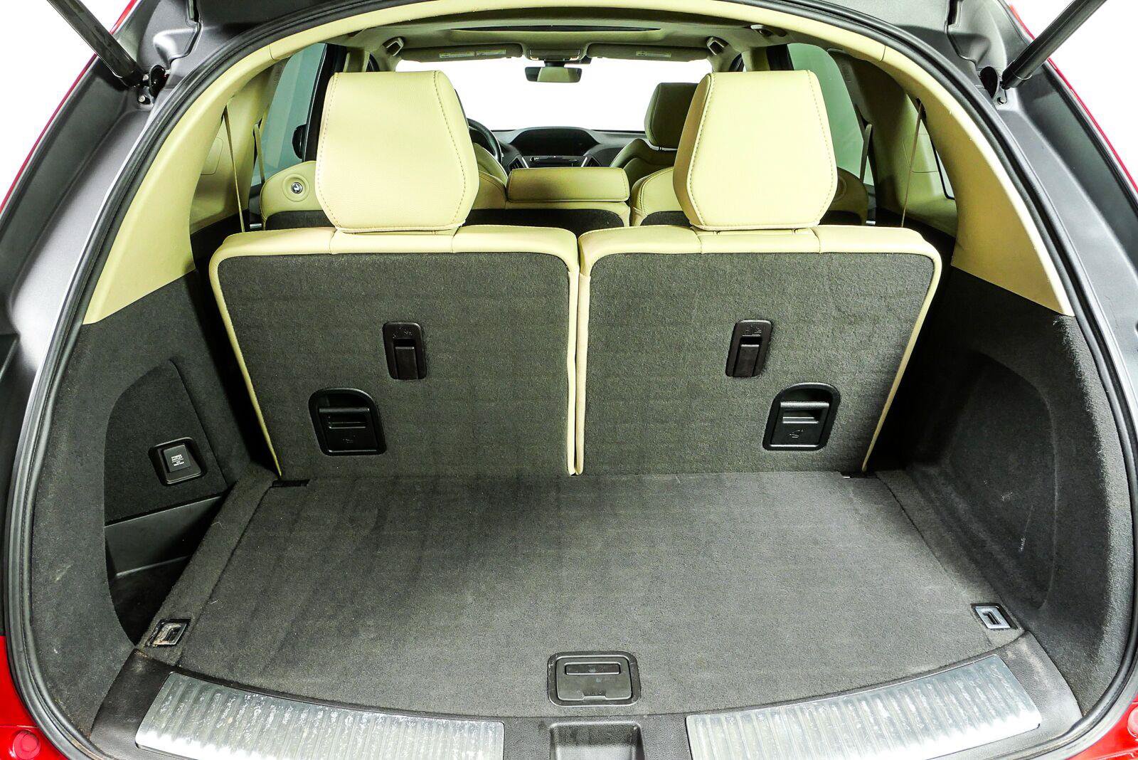 Used 2020 Acura MDX FWD image 33