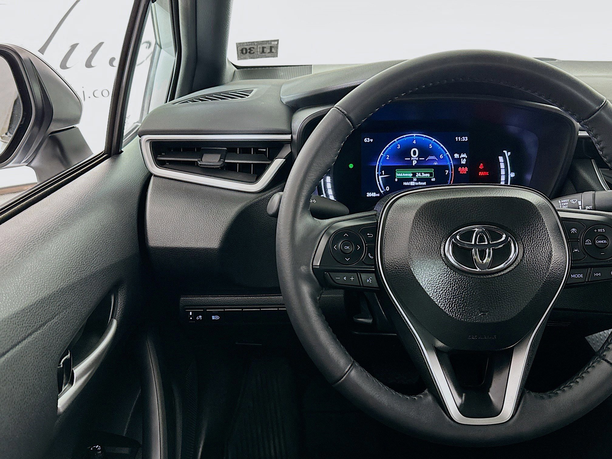 Used 2026 Toyota Corolla SE image 10