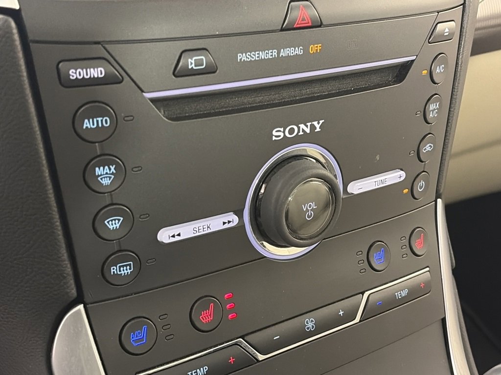 Used 2016 Ford Edge Titanium w/ Equipment Group 302A image 21