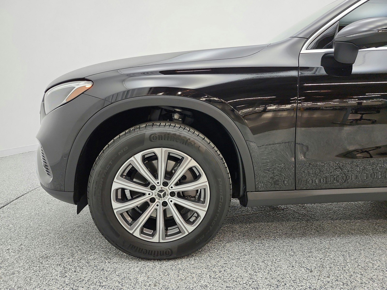 Certified 2024 Mercedes-Benz GLC 300 image 21