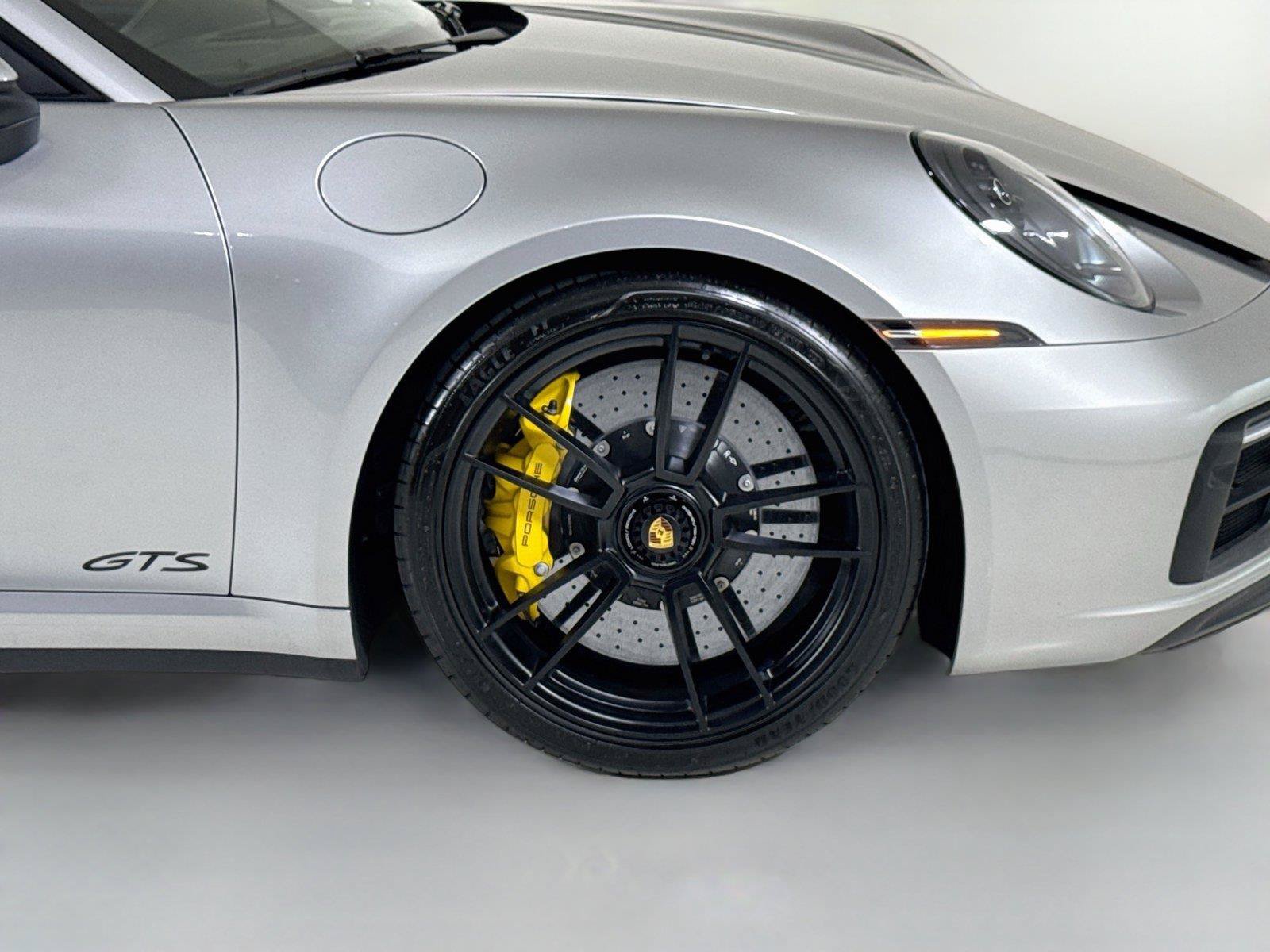 Used 2024 Porsche 911 Carrera GTS w/ Premium Package RWD image 33