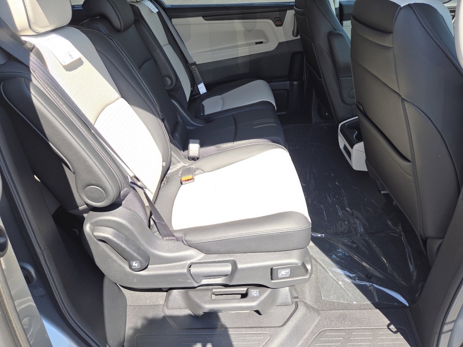 New 2026 Honda Odyssey Elite image 21