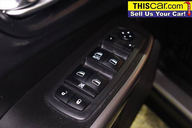 Used 2019 Jeep Cherokee Latitude w/ Cold Weather Group AWD/4WD image 23