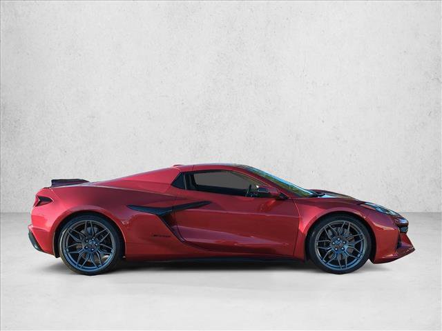 Used 2025 Chevrolet Corvette Z06 image 4