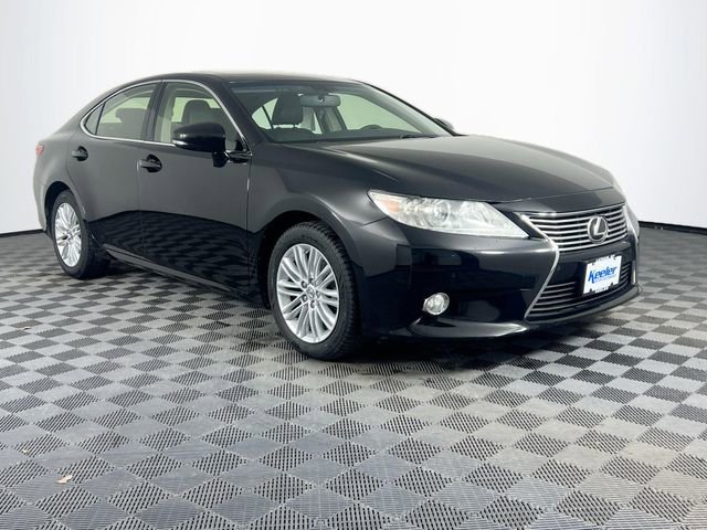 Used 2013 Lexus ES 350 w/ Luxury Pkg image 8