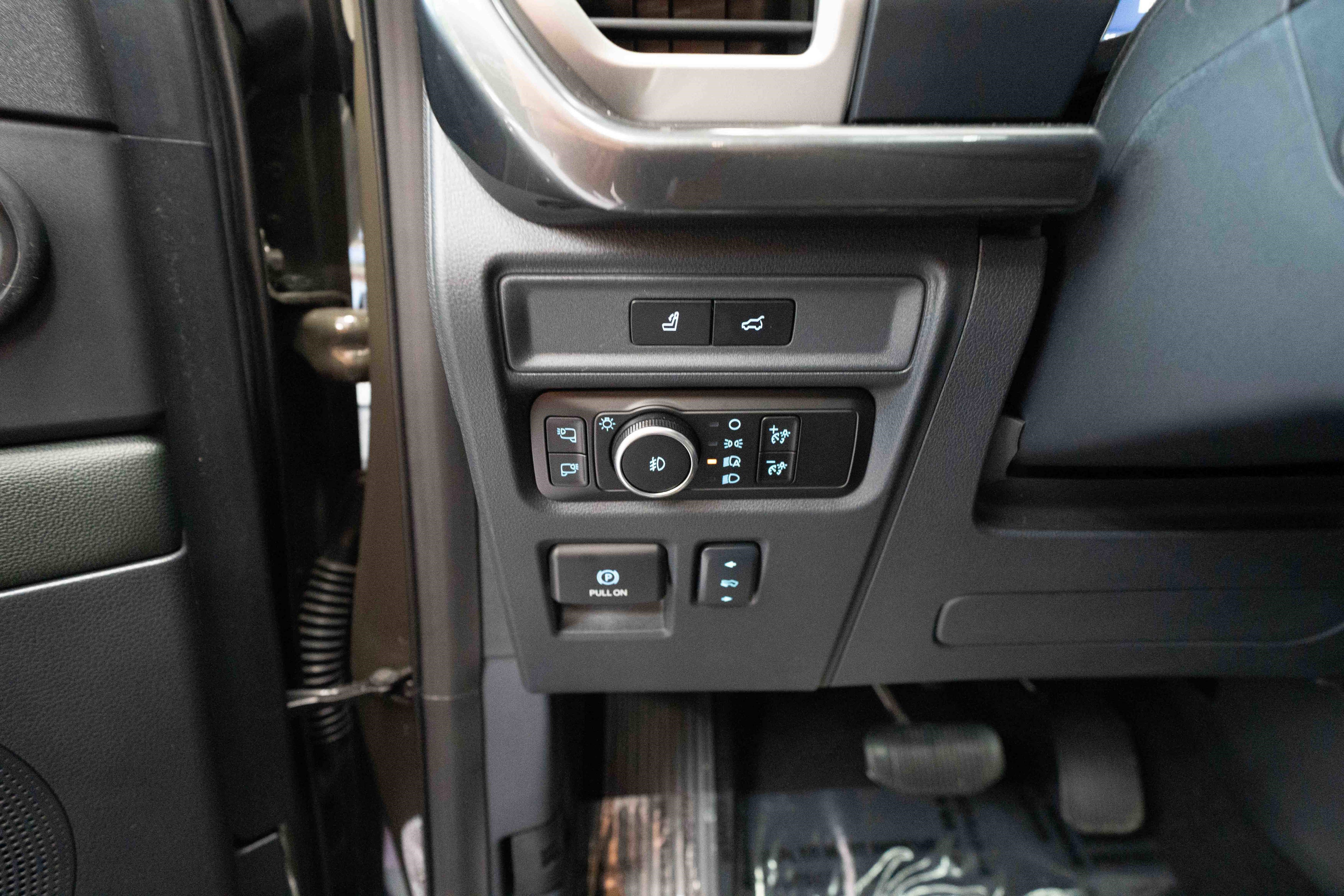 Used 2024 Ford Expedition Timberline AWD/4WD image 11
